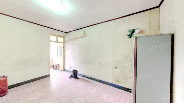 新湖小区二手房实景图