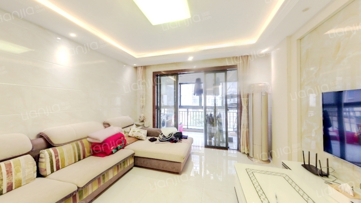 朗贤·奥特莱斯小镇二手房实景图