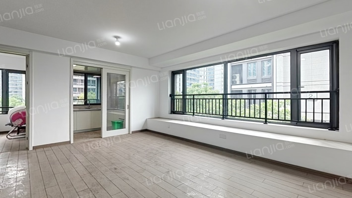 桂语听澜二手房实景图