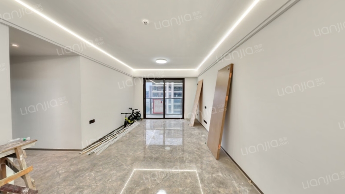 鲁能公馆三期二手房实景图