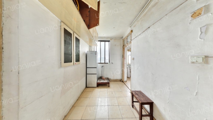 久福里二手房实景图