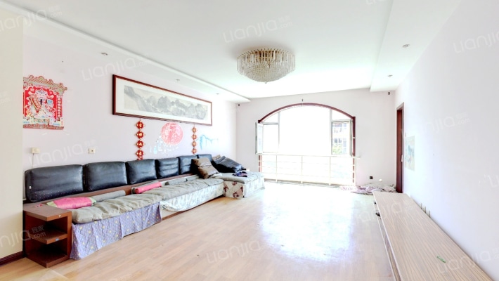 海天花园二手房实景图