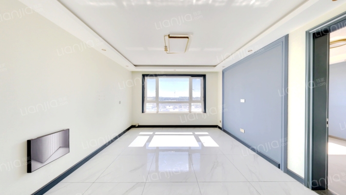 亚泰山语湖二手房实景图