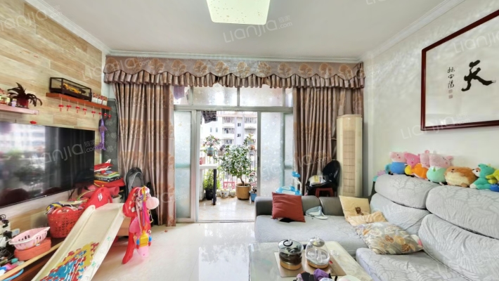 雅翠花园景翠居二手房实景图