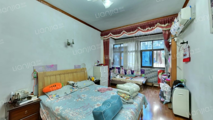 粮道街胭脂路社区二手房实景图