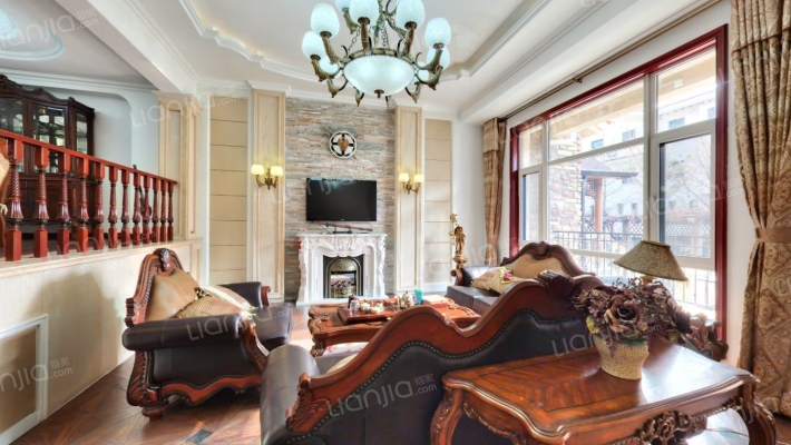 漫步地中海二手房实景图