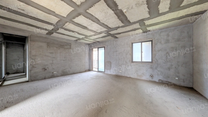 名家翡翠花园二手房实景图