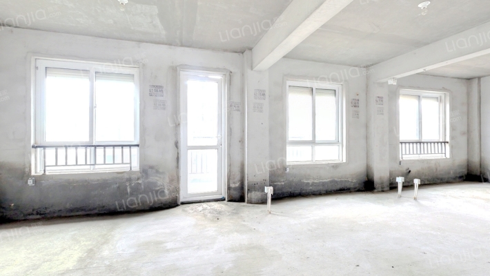 伯乐达城市御墅二手房实景图