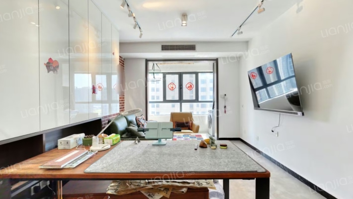 柳湖佳苑东院二手房实景图