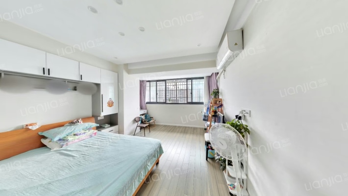 小火瓦巷二手房实景图