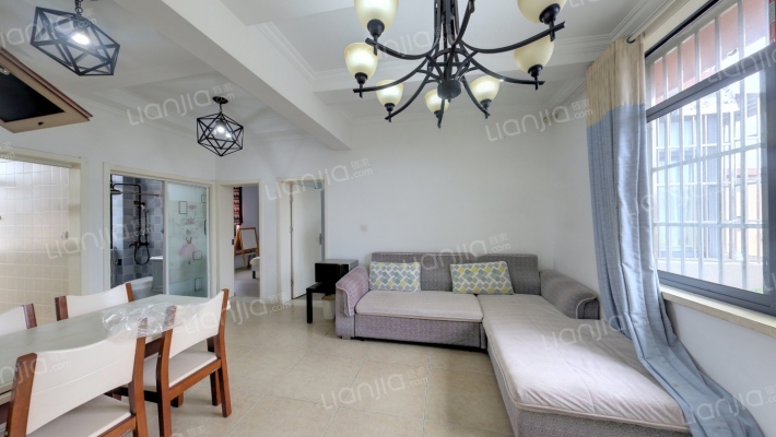 新华六村二手房实景图