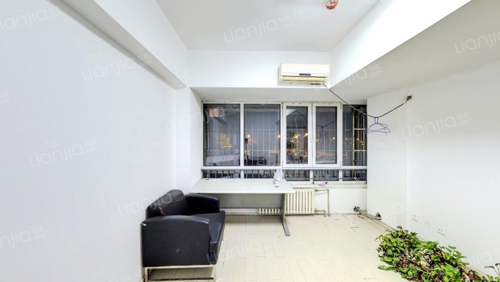 银湾国际广场二手房实景图