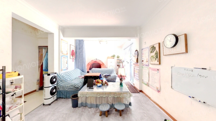 新世纪华庭二手房实景图