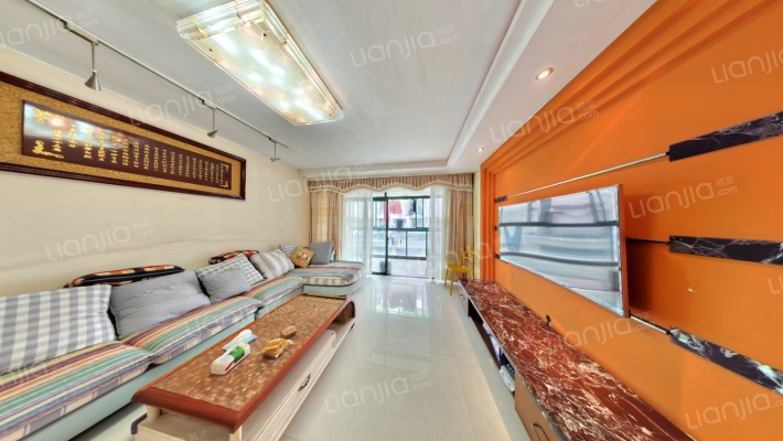 晨光绿苑南苑二手房实景图