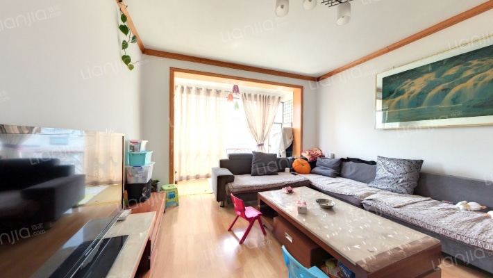 隆居花园二手房实景图