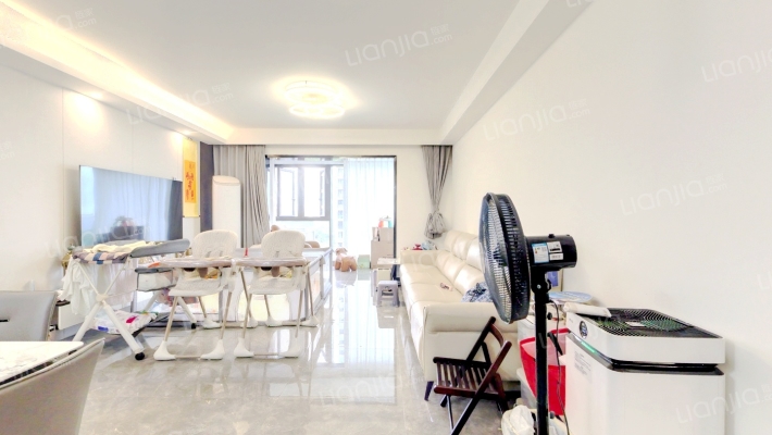 西宸春天二手房实景图