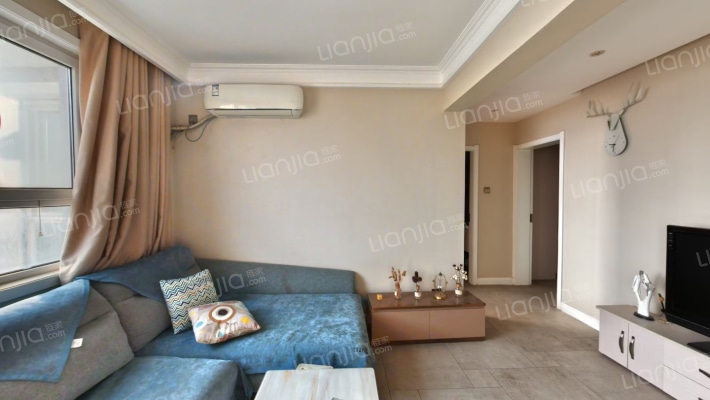 卓峰尚府二手房实景图