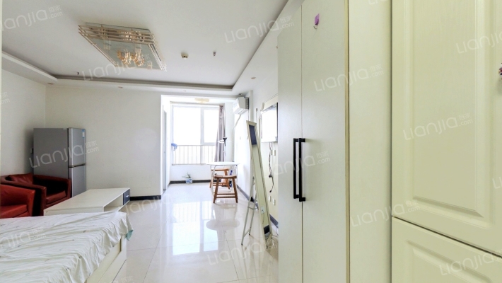 名流美域中装一居，价低 70年住宅-卧室