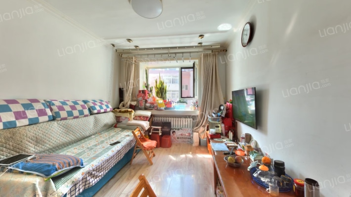 长江路（民主广场商圈）二手房实景图