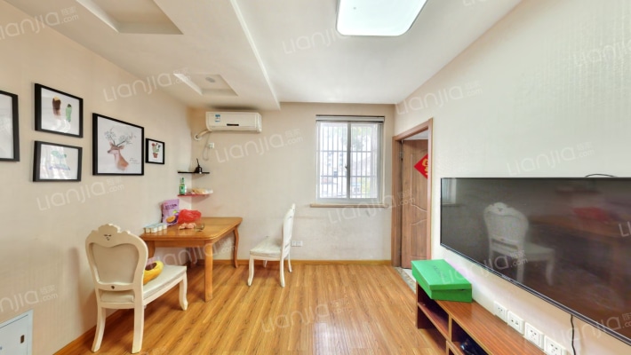 君山路30弄二手房实景图