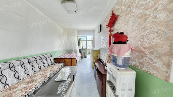 制药厂宿舍二手房实景图