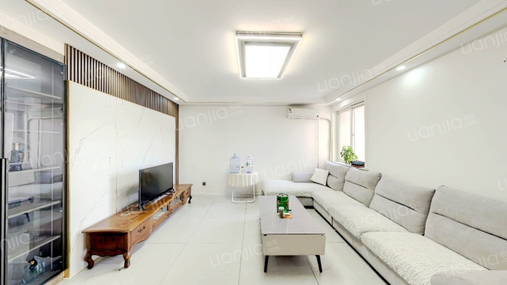 中动公寓二手房实景图