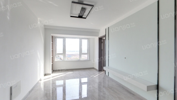 龙湖金湾天钜一期二手房实景图