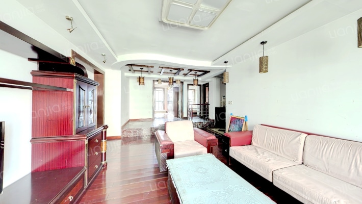 日月星城华景阁二手房实景图