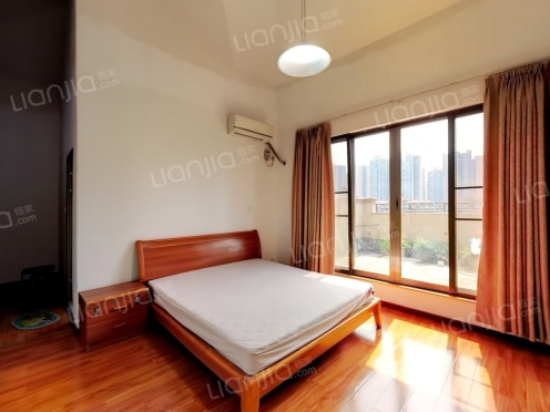 合租·佳乐国际城二期 5居室 东卧