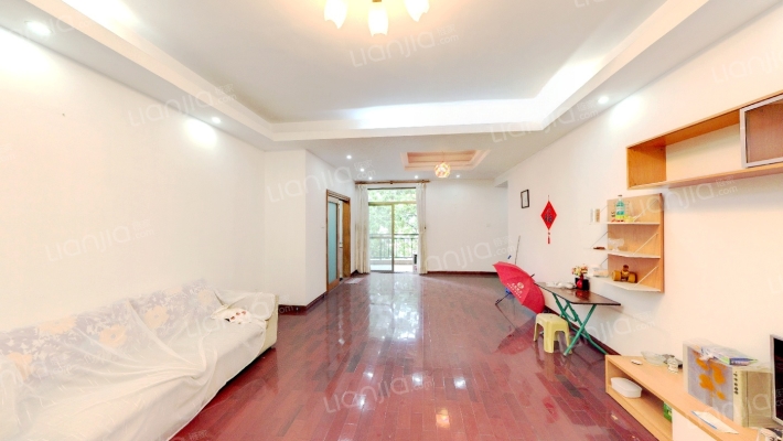 世纪滨江二手房实景图