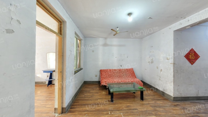 明星小区南区二手房实景图