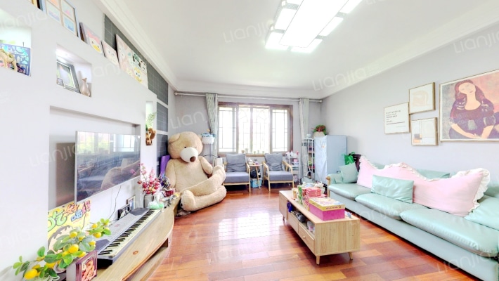 金鹰小区二手房实景图