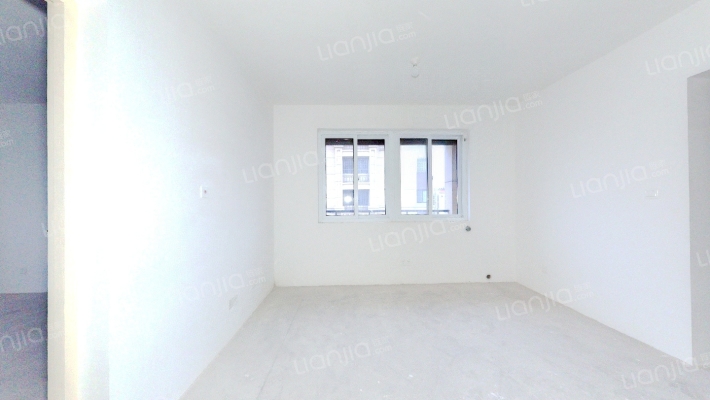 十里花苑二手房实景图