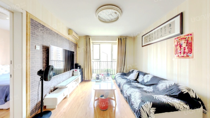 锦绣华庭二手房实景图