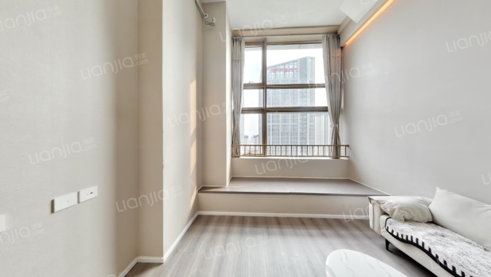 济南远大购物广场二手房实景图