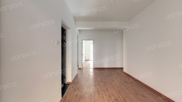 金大地翡翠公馆二手房实景图