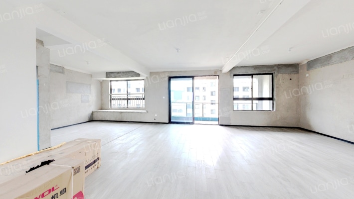 金越府二手房实景图