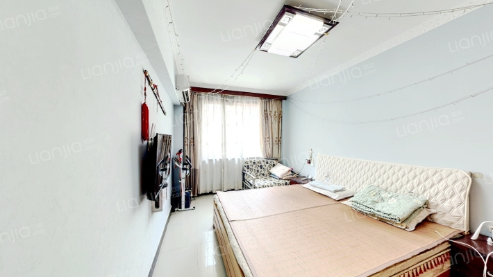 金宇彩虹嘉都二手房实景图