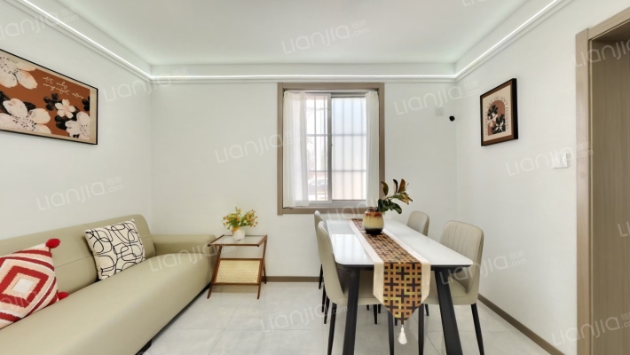 市建行宿舍二手房实景图