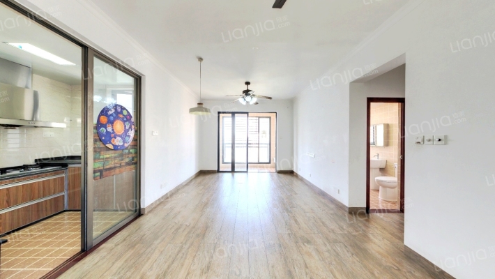 荷塘物语二手房实景图