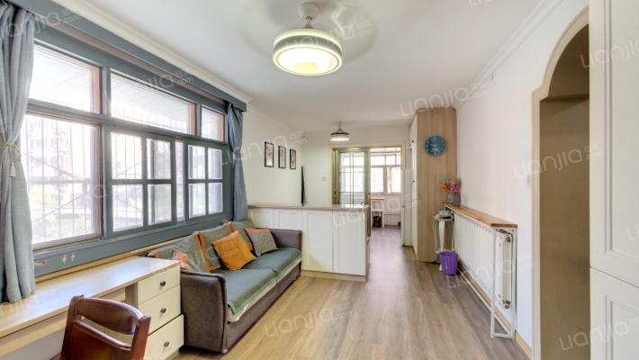 市建行家属院二手房实景图