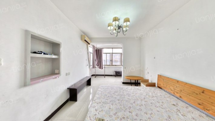 半山路半山小区二手房实景图