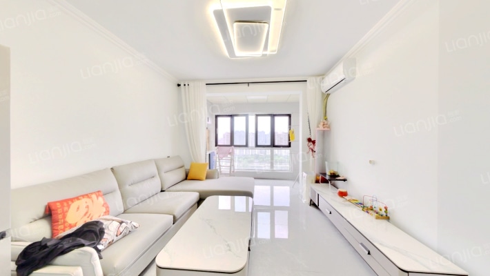 荣盛御府二手房实景图