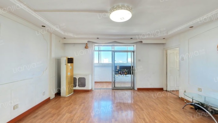 航南小区二手房实景图