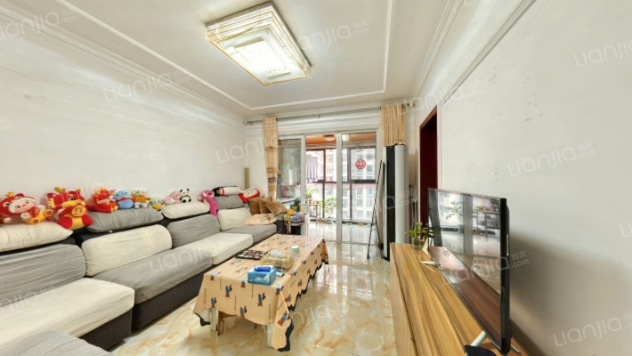 地铁首座二手房实景图