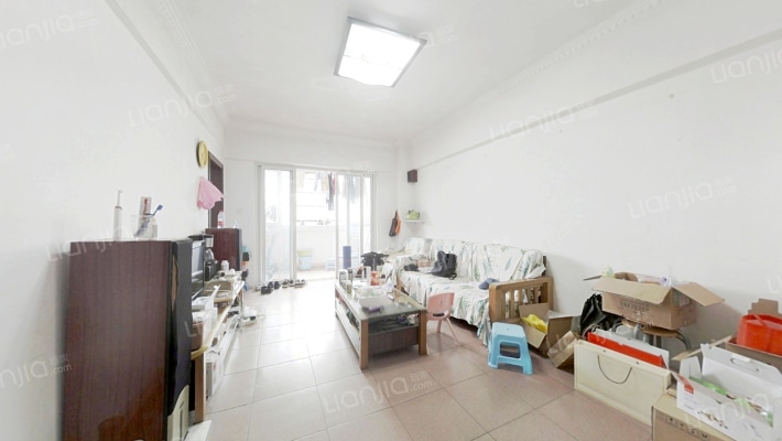 鸿新苑二手房实景图