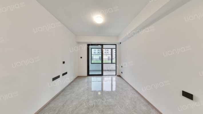 招商奥体公园五期二手房实景图