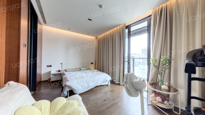 中泰印邸二手房实景图