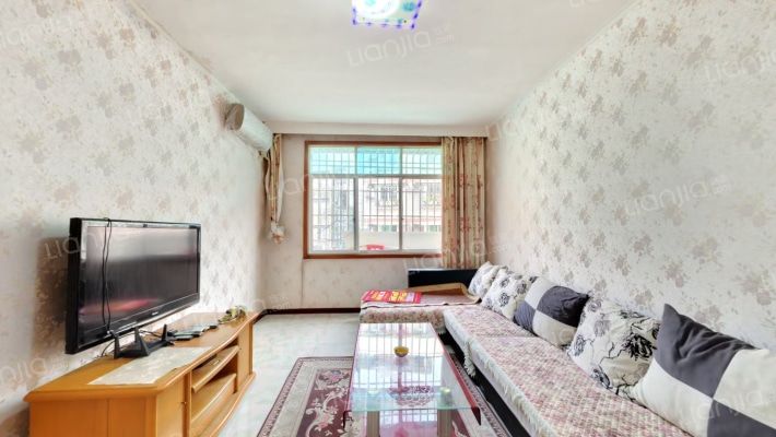 迎宾路189号二手房实景图