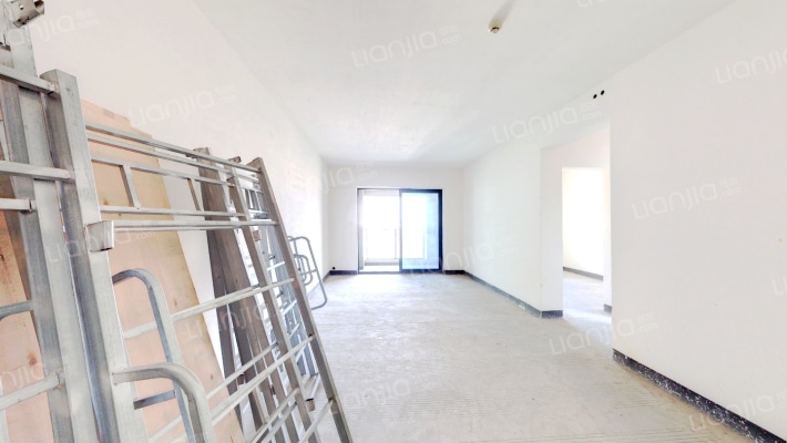 公园大道箐澜二组团二手房实景图